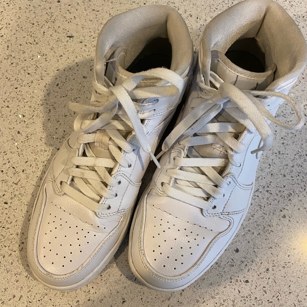 Vintage Nike Air Jordan 1 Retro Mid White Cool Grey
